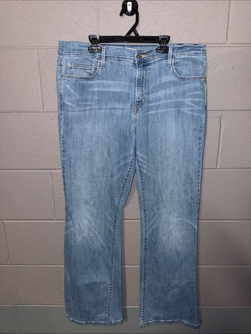 Levi's Women's Light Blue Bootcut Jeans - Faded Wash